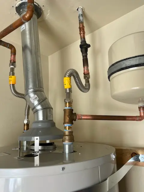 Water heater installation and plumbing repair in Shorewood
